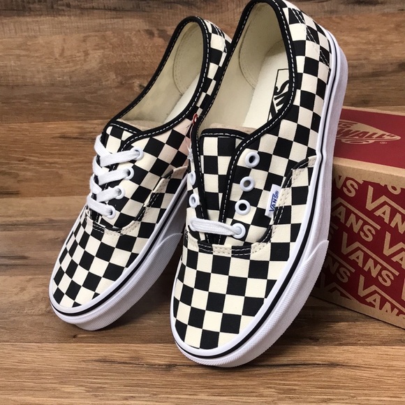 VANS AUTHENTIC BRAND NEW - Picture 14 of 14